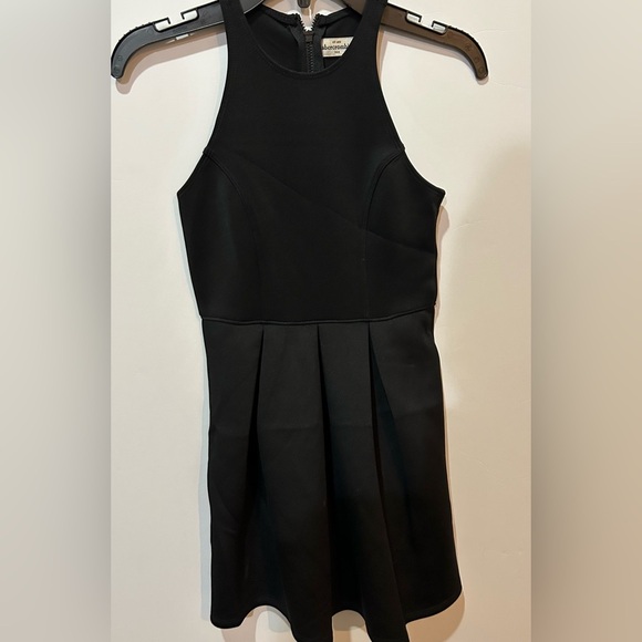 Abercrombie & Fitch Girl’s Black Athletic Scuba Skater Dtess XS 8 - Picture 1 of 3
